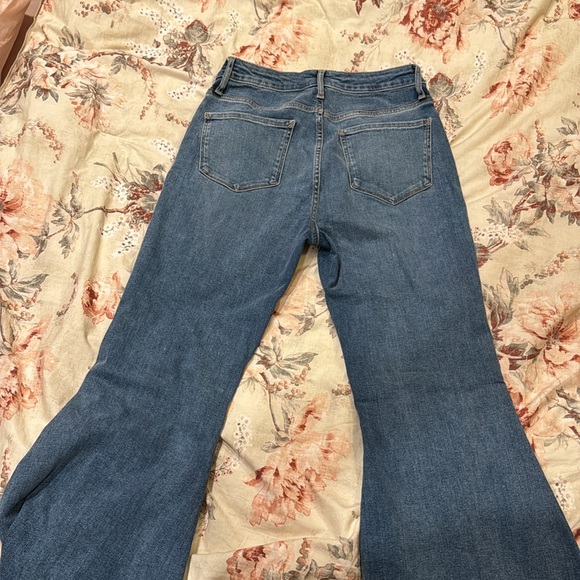 ANA High Rise Flare/Bell Bottom Jeans - Picture 2 of 8